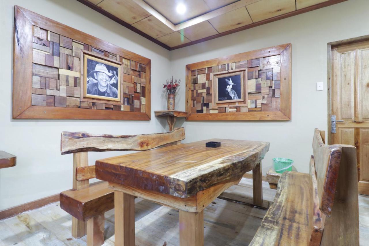 Alloyna Country Cottage Brastagi Berastagi Exterior photo